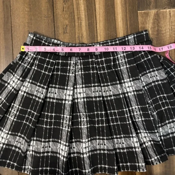 Sz L Plaid Black & White Pleated Checkered Elastic Waist Mini Skirt Y2K Flowy - Picture 2 of 7